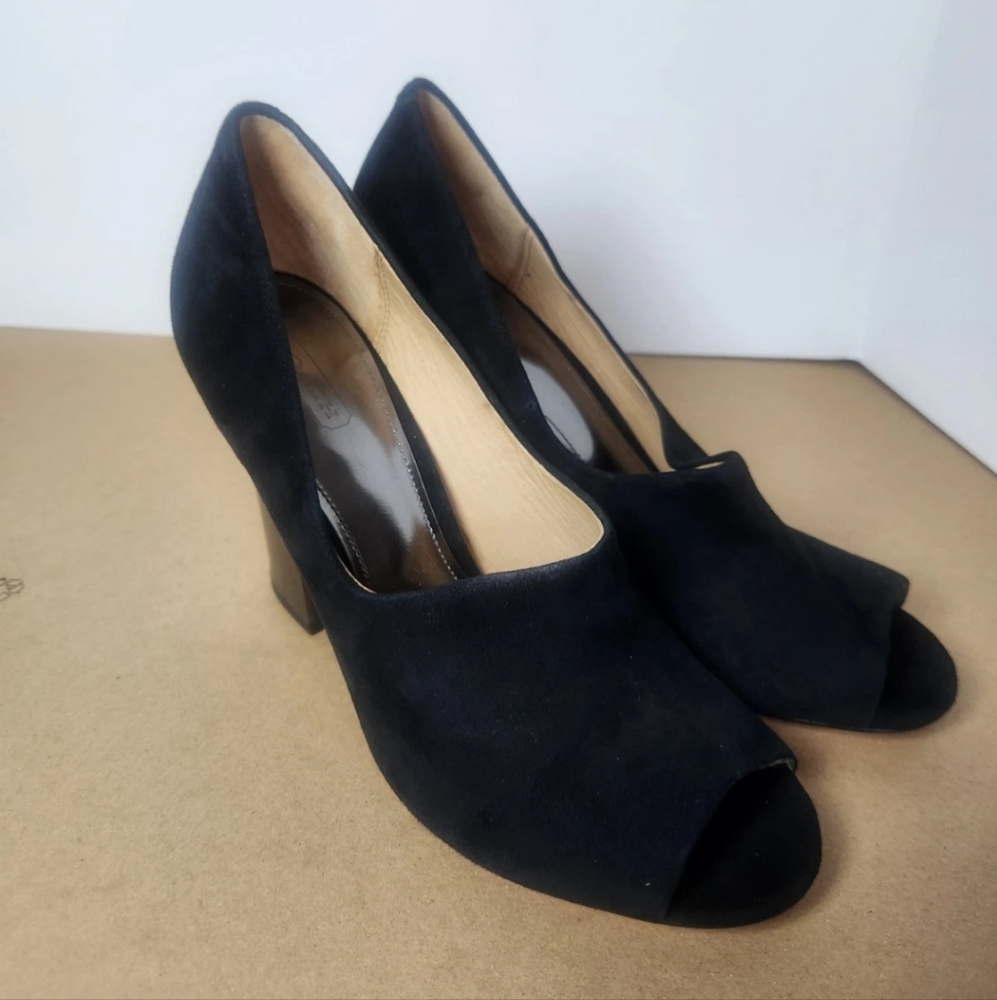 COACH ROSLYN BLACK SUEDE PEEP TOE HEELS 4IN HEEL SZ 8B
